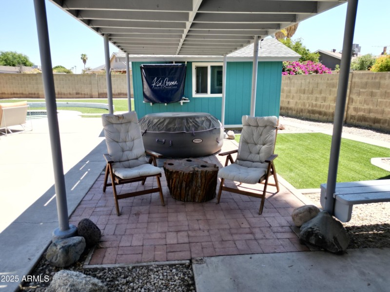 2338 pergola 1