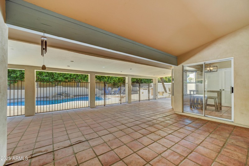17-Patio