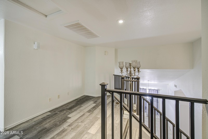 Loft 2