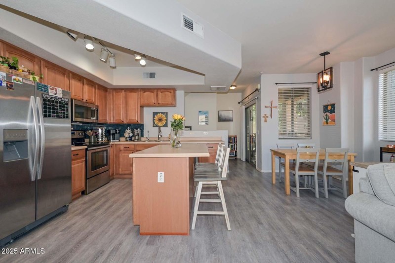 Kitchen-Breakfast Room