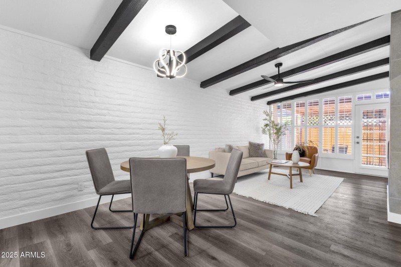 9-web-or-mls-3036-n-32nd-st-314