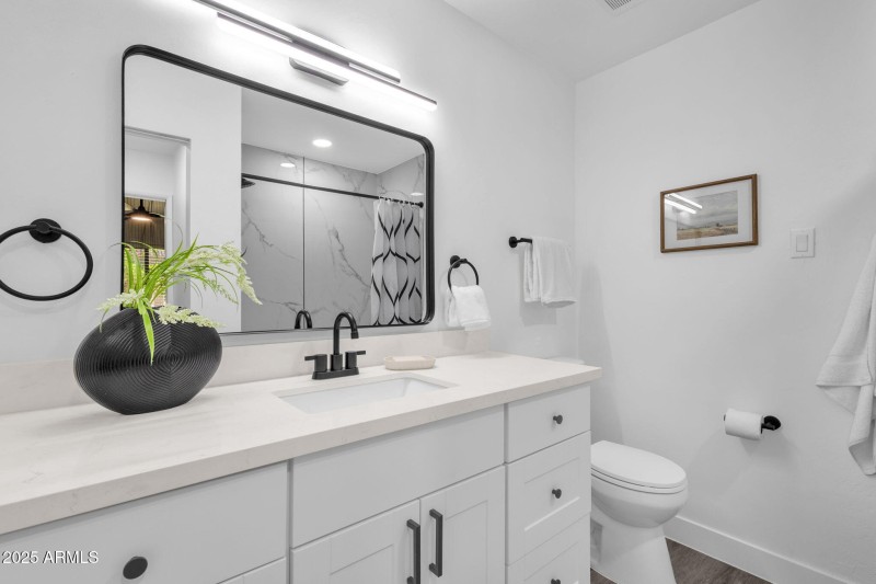 23-web-or-mls-3036-n-32nd-st-314