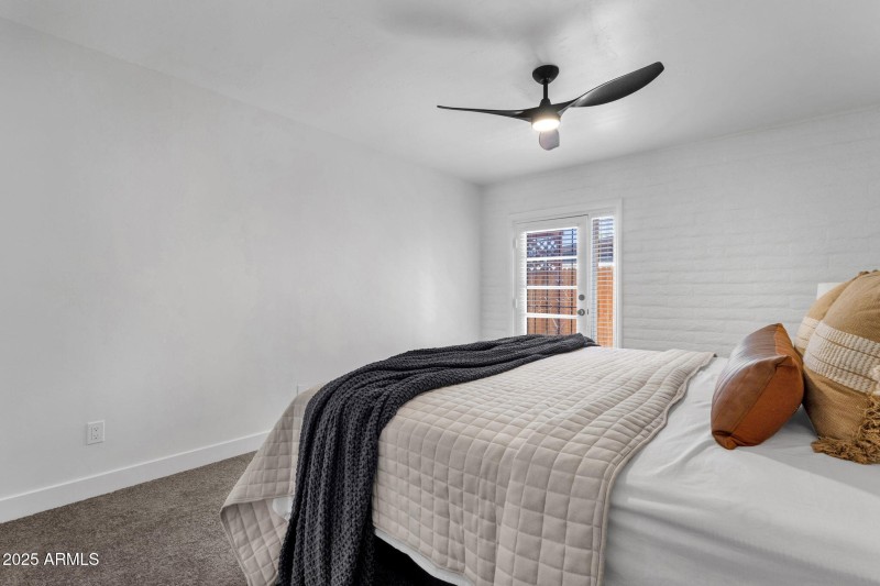 26-web-or-mls-3036-n-32nd-st-314
