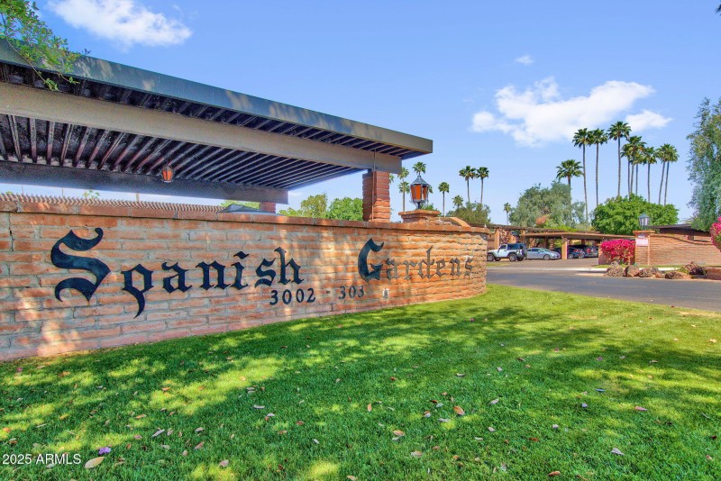 36-web-or-mls-3036-n-32nd-st-314