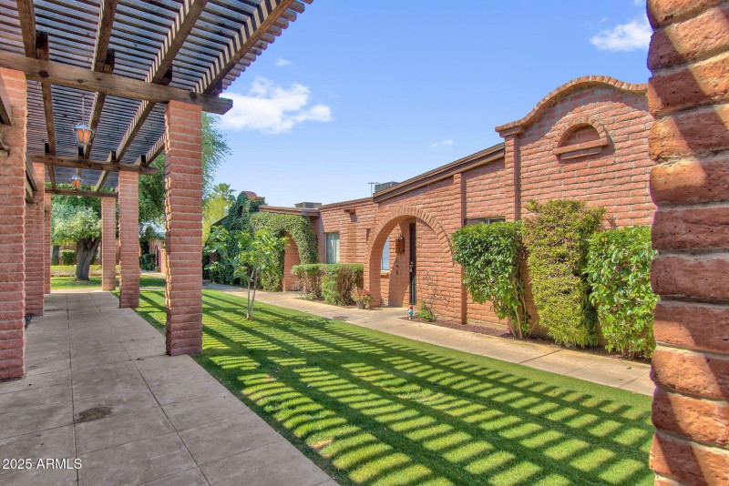 37-web-or-mls-3036-n-32nd-st-314