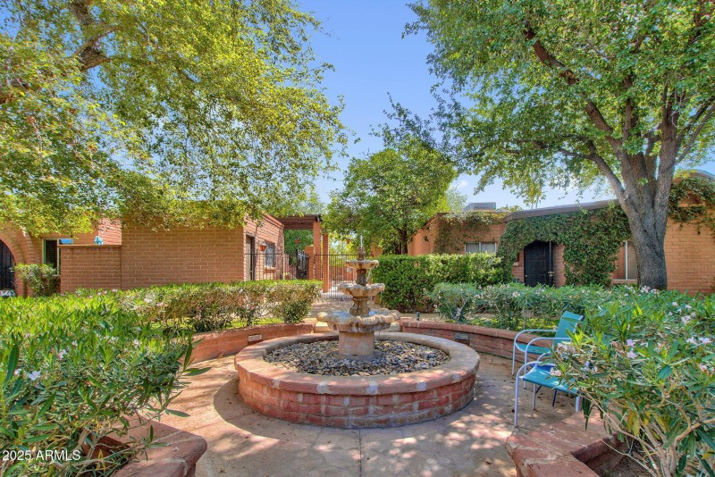 39-web-or-mls-3036-n-32nd-st-314
