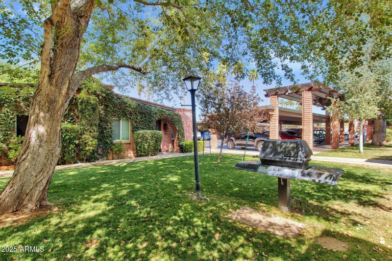 40-web-or-mls-3036-n-32nd-st-314