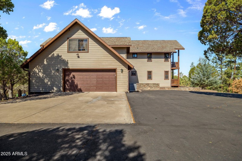 SIDE ENTRY GARAGE