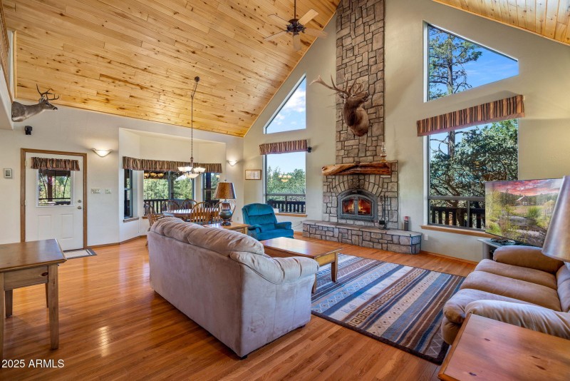 GREAT ROOM