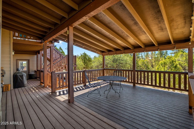 BACK DECK