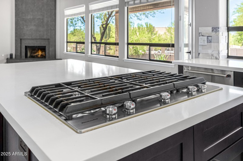 Modern Gas Cooktop Island