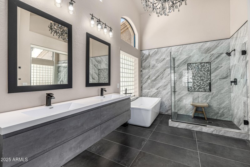 Spa-Like Primary Bathroom