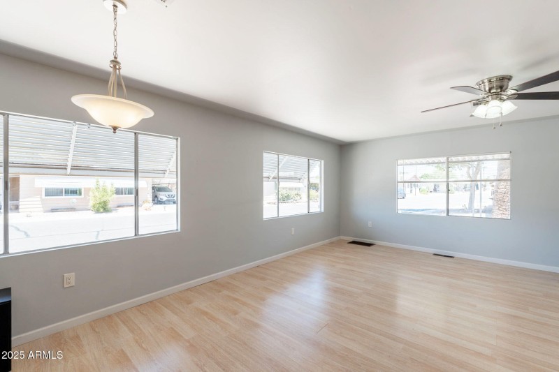 8-web-or-mls-Broadway-8