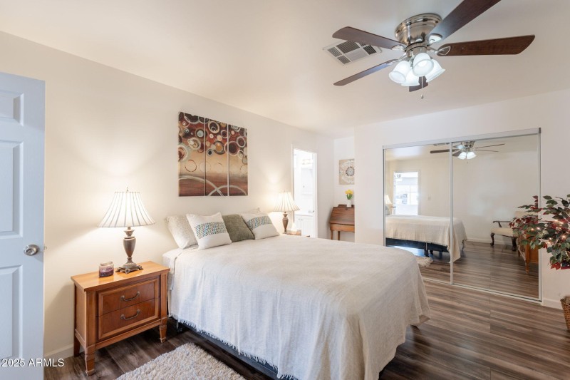 22-web-or-mls-Broadway-22
