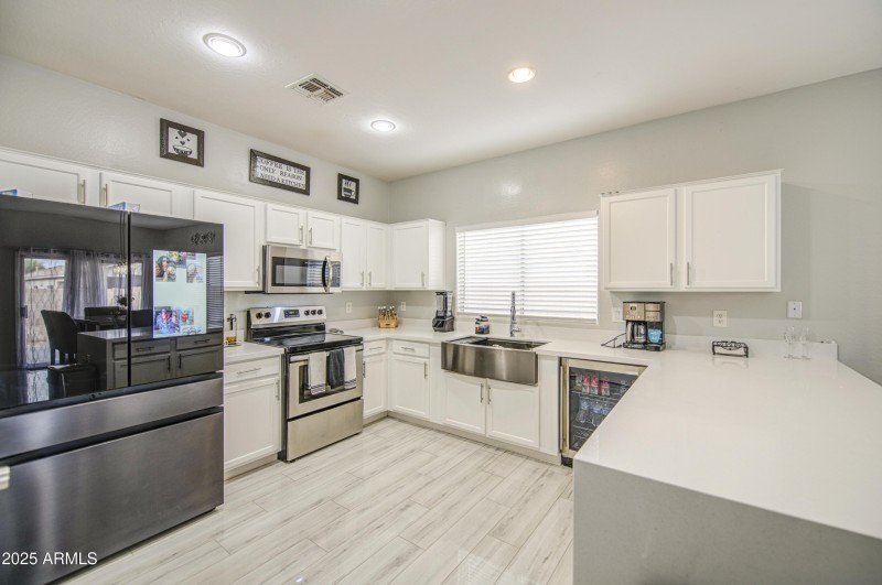 Kitchen 2