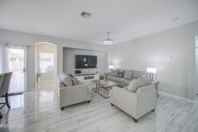 Living Room 4