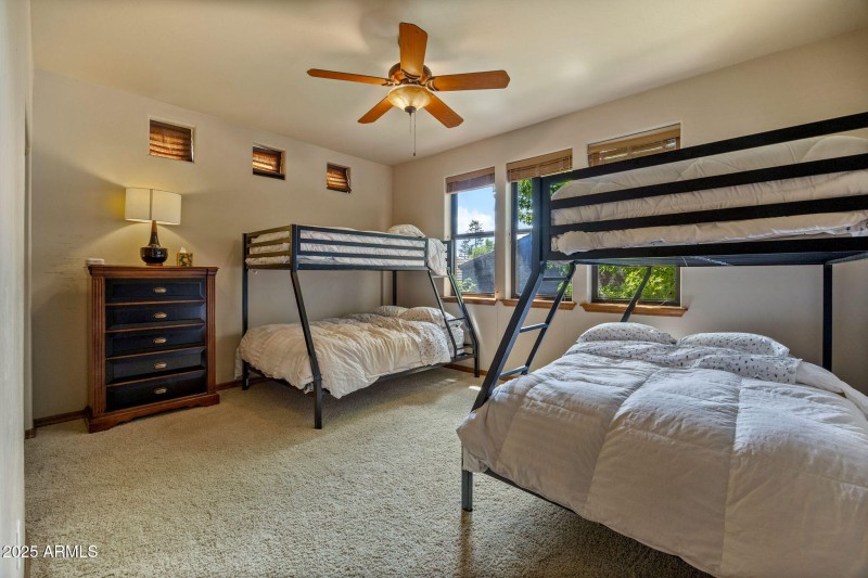 BUNK ROOM