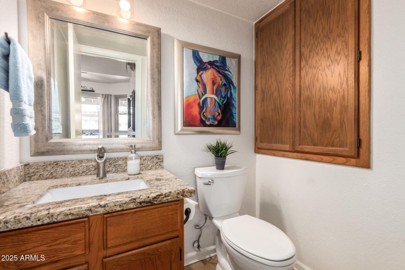 1/2 bath