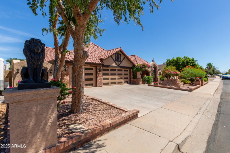 Close to parks & shopping