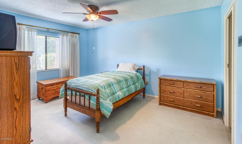 bedroom2-1-MLS