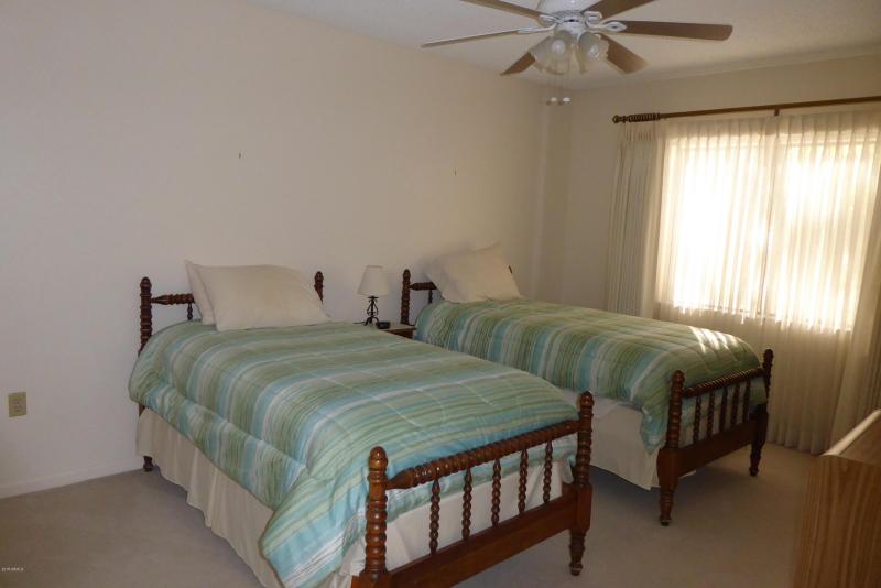 Guest bedroom