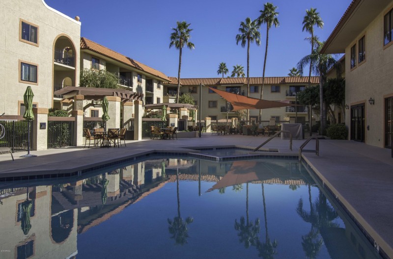 El Dorado pool area