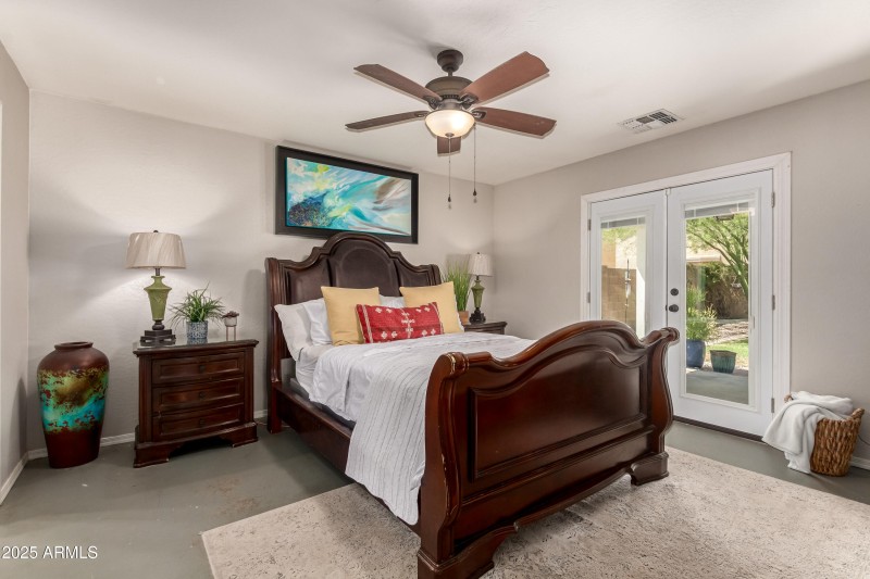 Master Bedroom_1