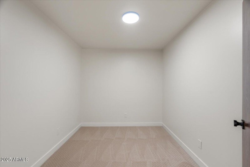 24-Bedroom 1 closet