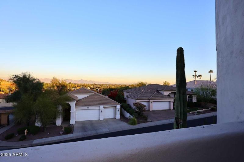3rd Bedroom-Balcony View