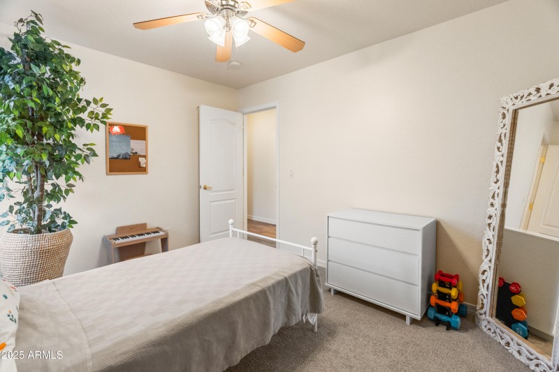 4108 S 250th Ln-31