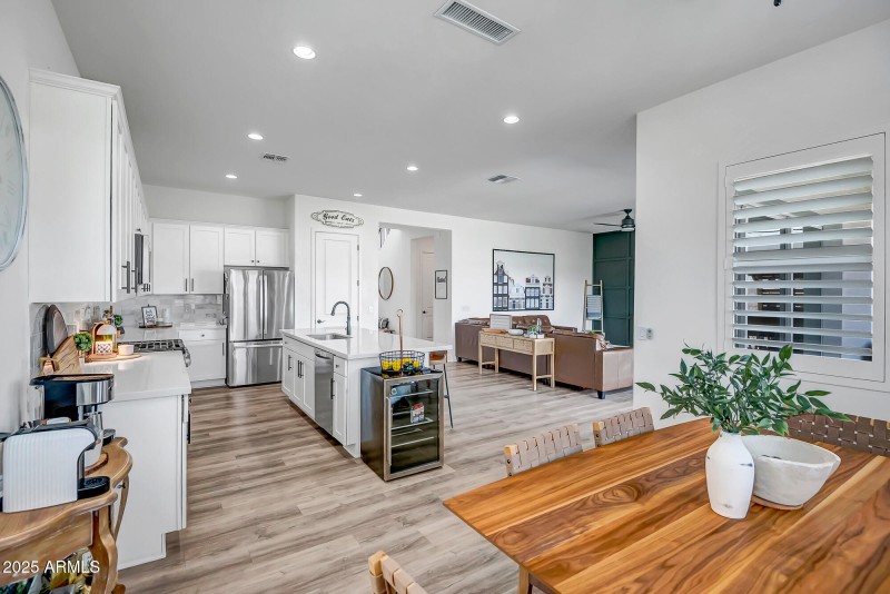 Eat In Kitchen
