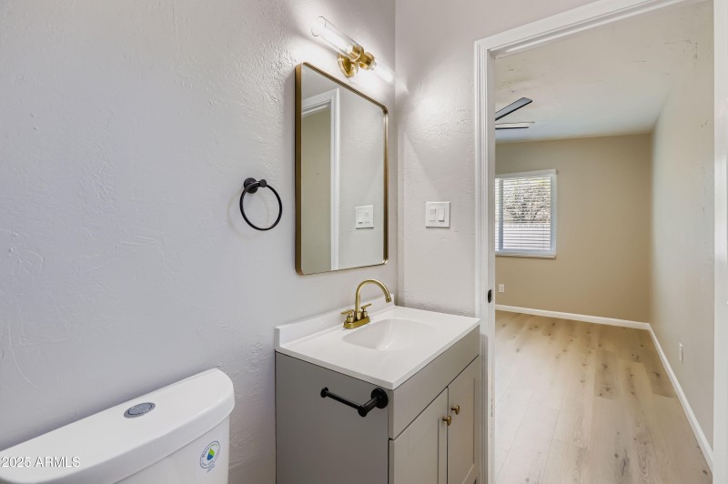 1221 E Broadmor Dr - MLS Sized - 021 - 2