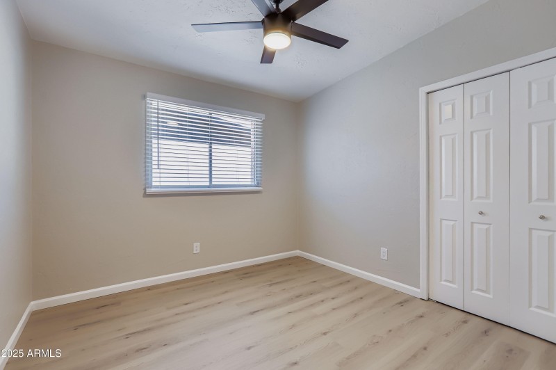1221 E Broadmor Dr - MLS Sized - 022 - 2