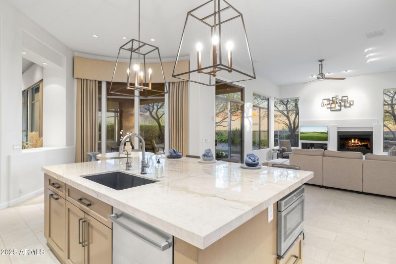 Quartzite Counters