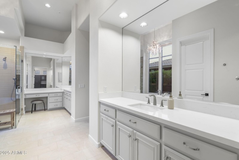 Double Vanity