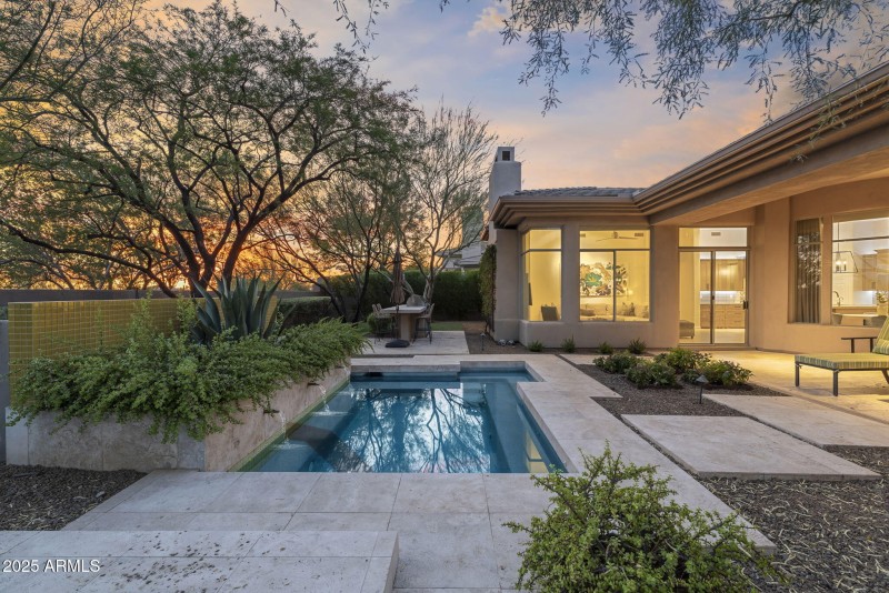 Backyard/Pool