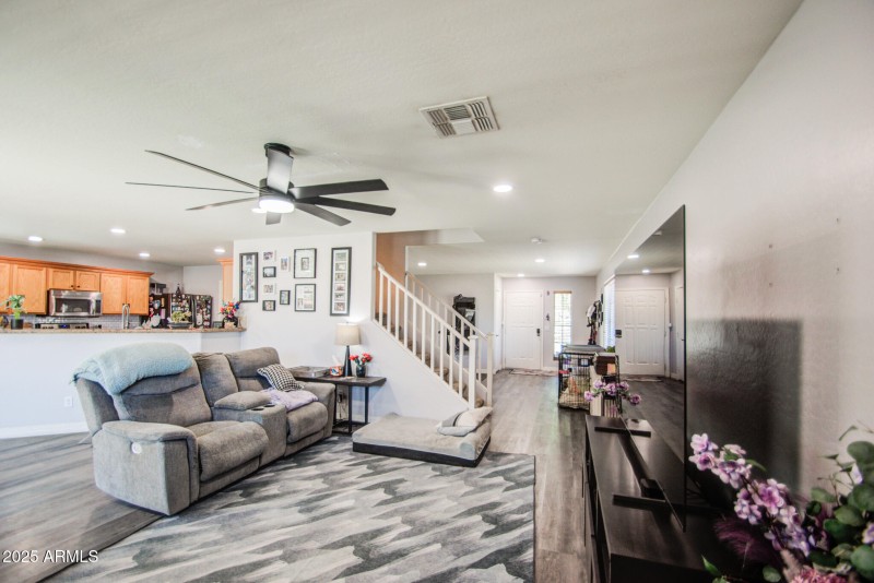 FAMILY ROOM 2