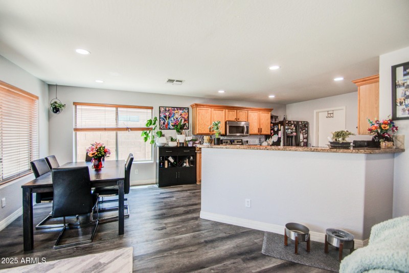KITCHEN 1