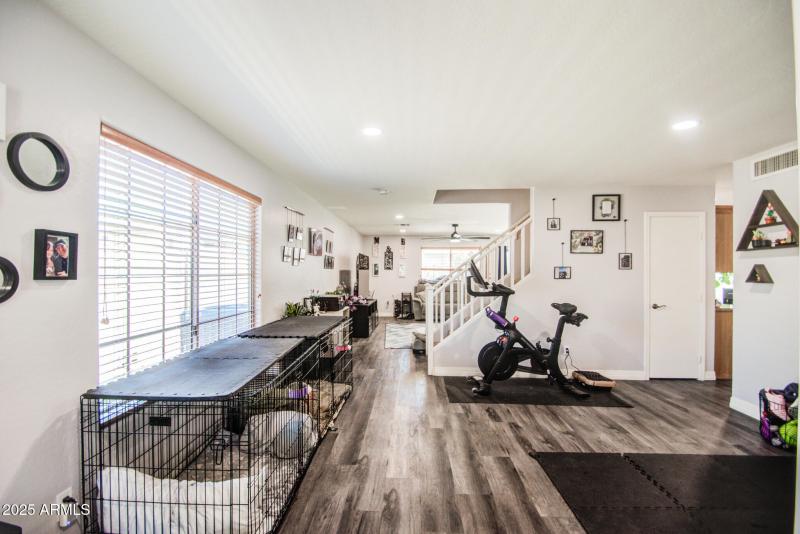 LIVING ROOM 1