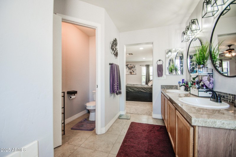 MASTER BATH 3