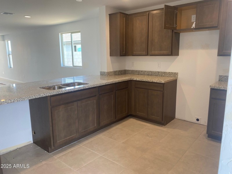 P35 Lot 18 Kitchen