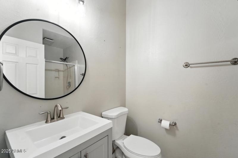 16916 W Northampton Rd-22