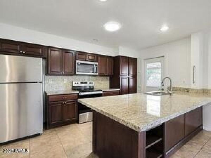 imgi_9_20250523193339711741000000