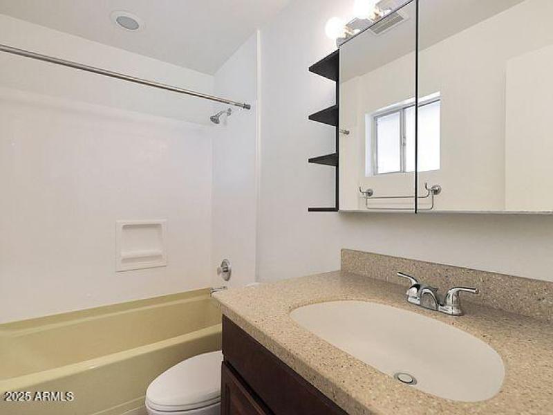 f3454cb82a9d9a78e0f326a49a2b324f-cc_ft_5