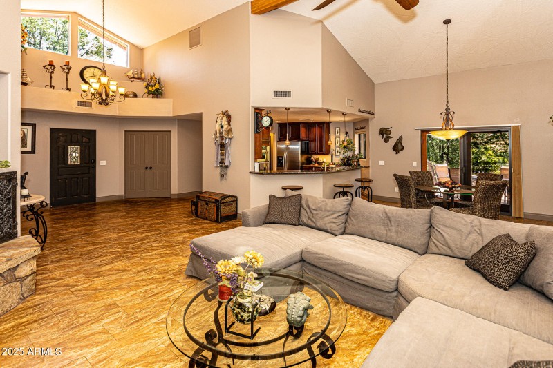 10-Open-Concept