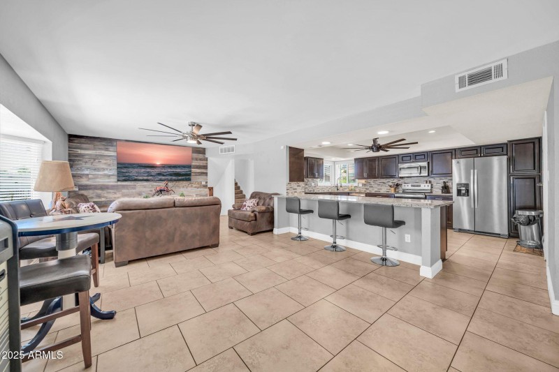 3402 W Crocus Dr-5