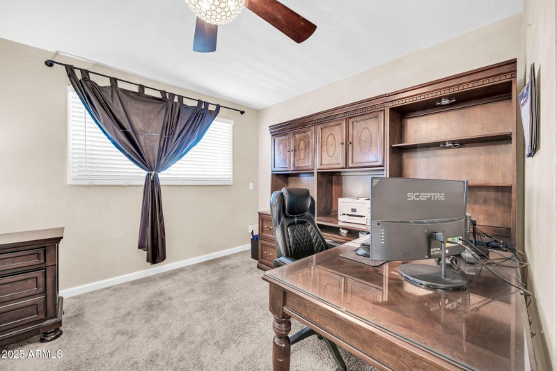 3402 W Crocus Dr-34