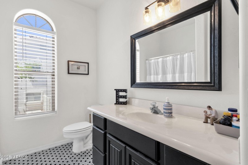 31-web-or-mls-15513-e-palisades-blvd