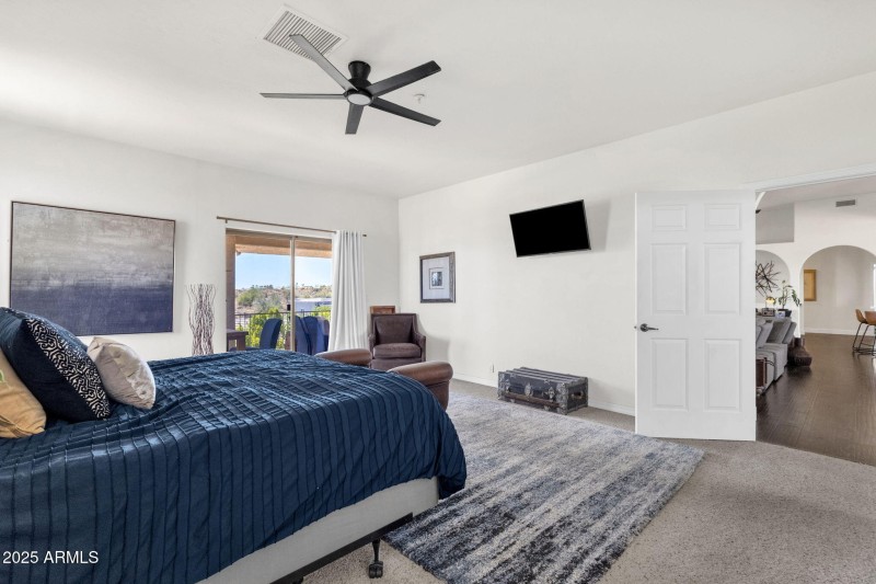 39-web-or-mls-15513-e-palisades-blvd