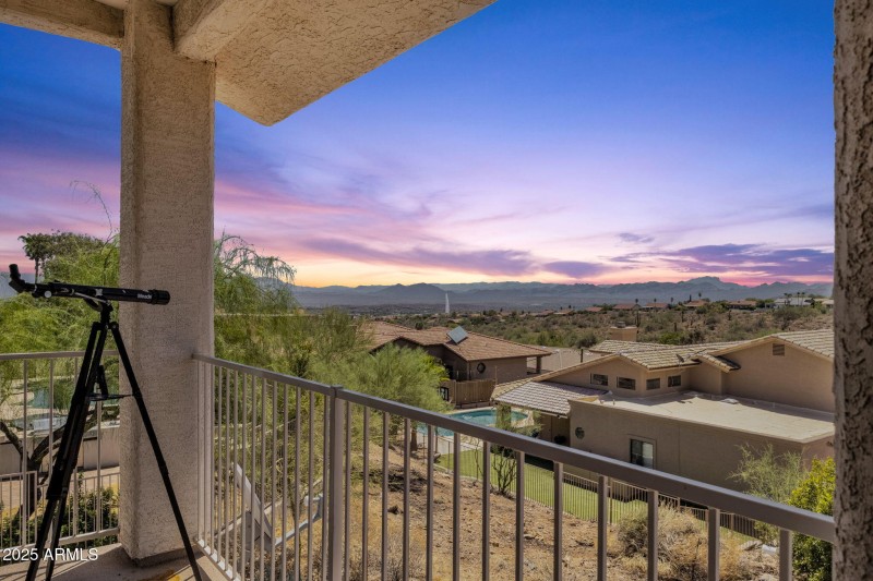 71-web-or-mls-15513-e-palisades-blvd